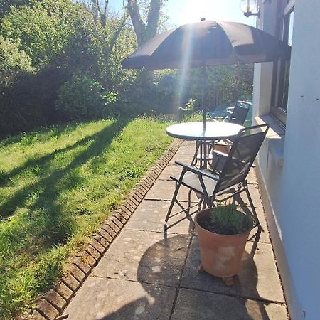 Y Cuddfan Gower Bed & Breakfast Swansea Dış mekan fotoğraf