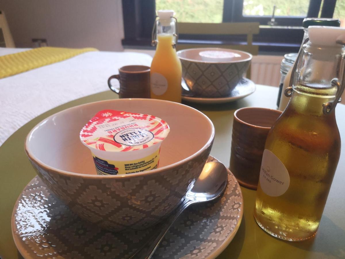 Y Cuddfan Gower Bed & Breakfast Swansea Dış mekan fotoğraf
